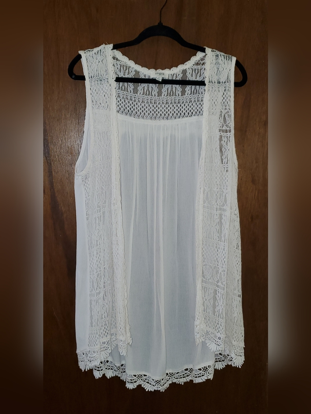 Umgee Ivory Lace Sleeveless Cardigan Vest Sz Medium